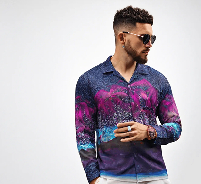 We are a professional garment enterprise integrating design, production and wholesale.