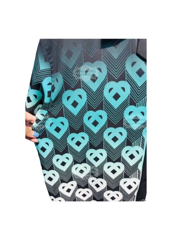 ज्यामितीय हार्ट ग्रेडिएंट प्रिंट शर्ट | एक्वा लक्स स्ट्रीटवियर शॉर्ट