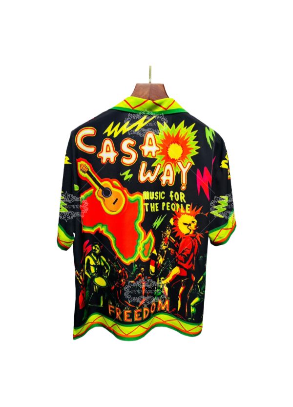 ब्लैक गोल्ड ज्योमेट्रिक बारोक टी | गैलरी लक्स