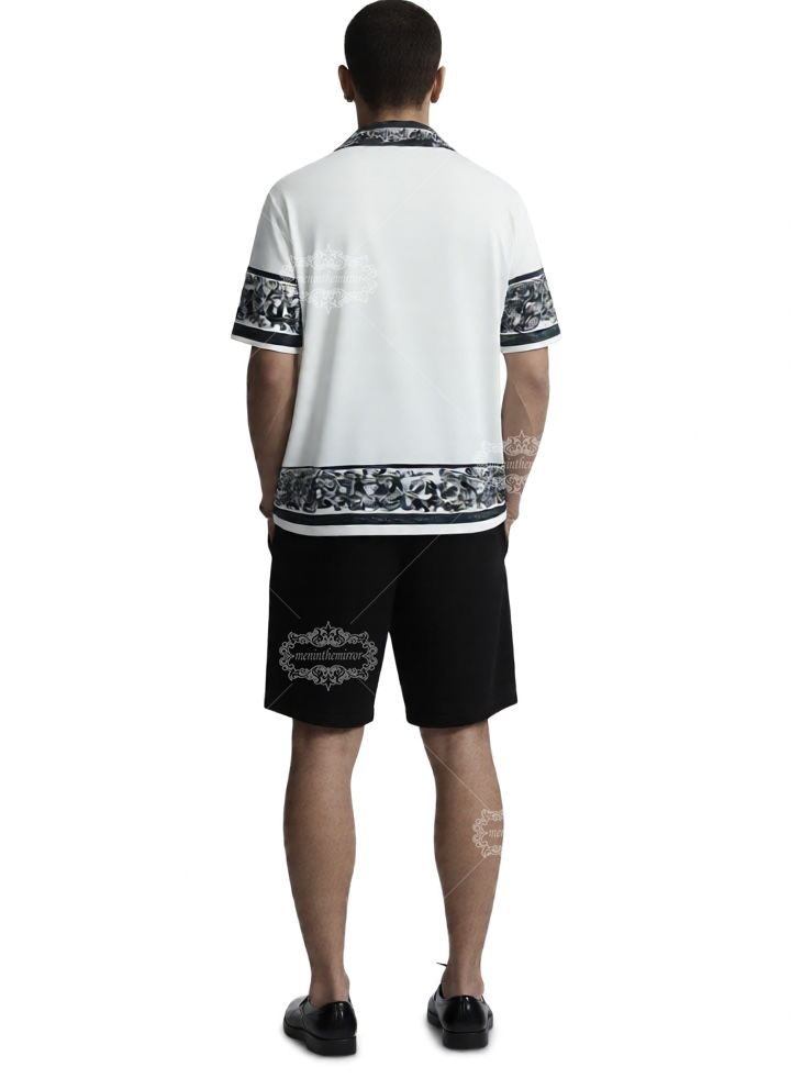 मोनोक्रोम बारोक टेक्स्ट प्रिंट शर्ट | लक्ज़री सफ़ेद और काला शॉर्ट